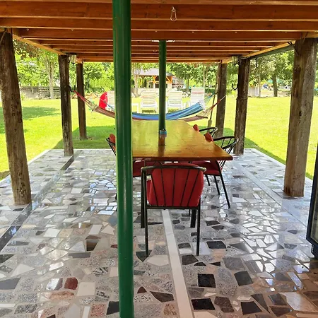 Hacienda Burzic Апартаменты Кулен Вакуф